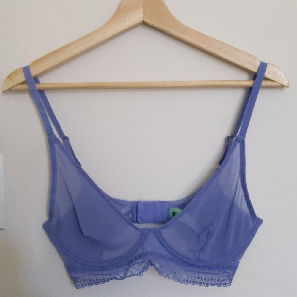 Sexy purple padless bralette / bra size M
